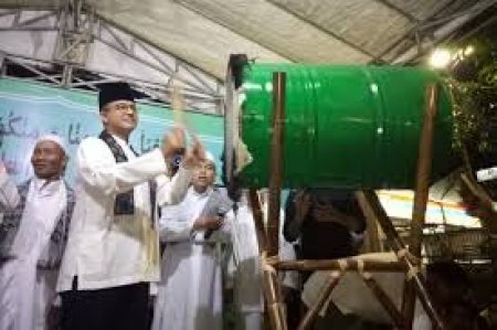 gallery/anies takbir