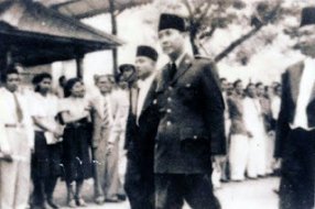 gallery/soekarno 1929